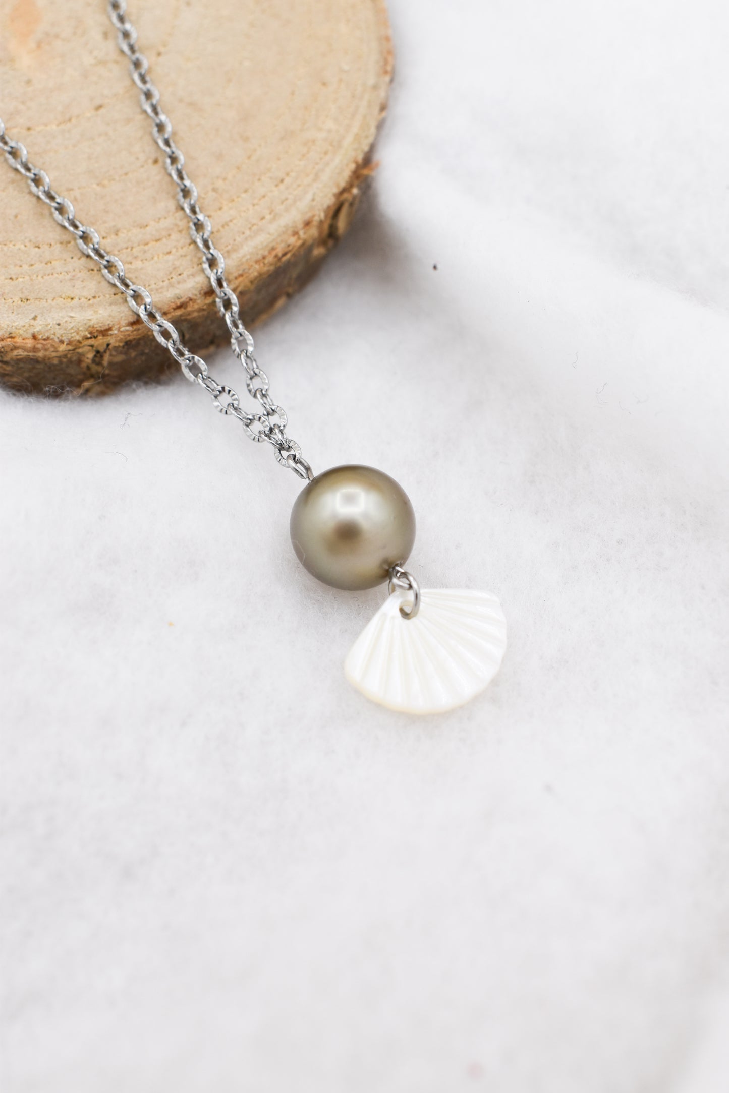 Collier POERAGI